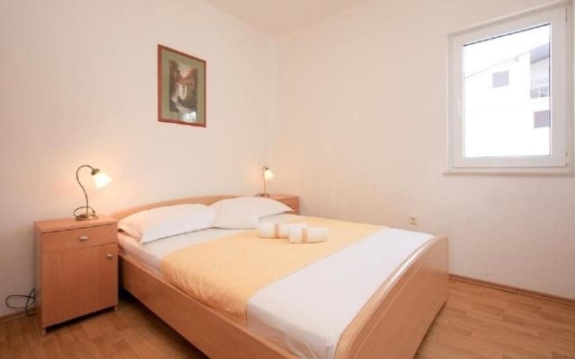 Apartments Ana - 120m from beach