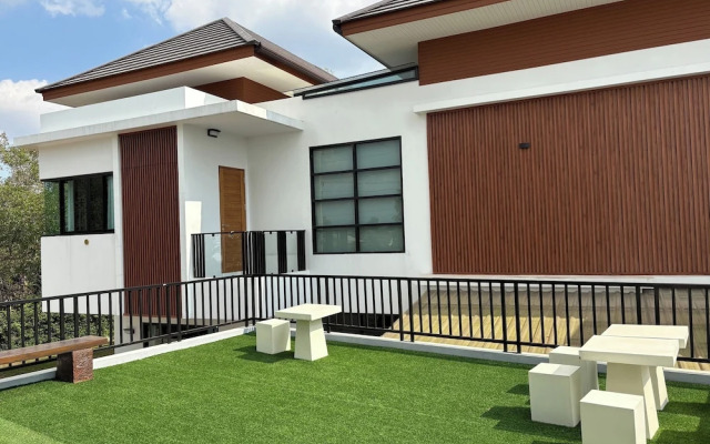 Chom Chiangrai Hotel