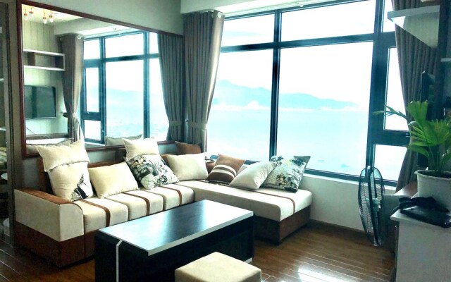 Nha Trang Cozy Beachfront Apartment