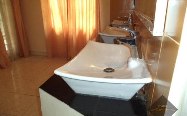 Lily Resort Negombo