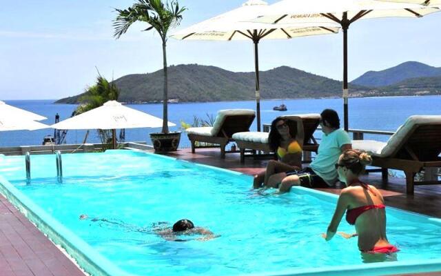 Maritime Hotel