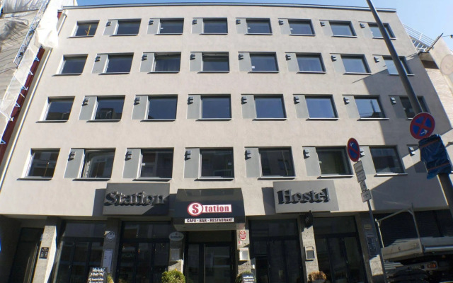 Station Hostel For Backpackers