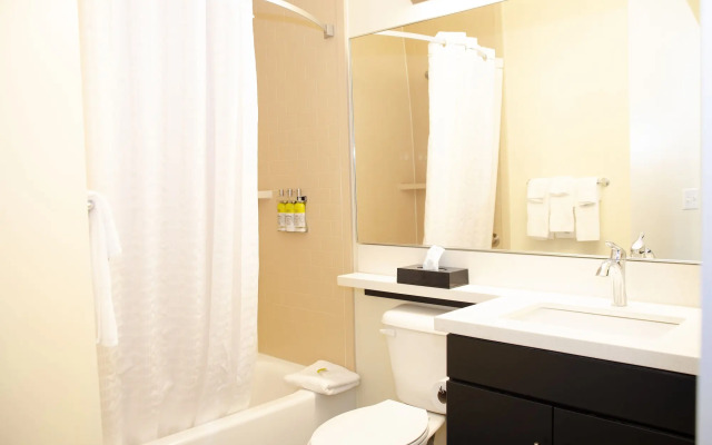 Candlewood Suites - Lancaster West by IHG