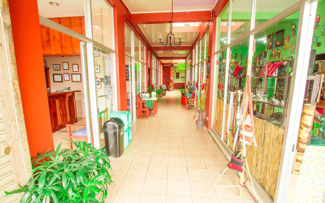 Hotel Las Colinas