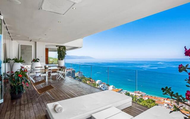 1004 AVALON - Amapas Luxury unit private pool