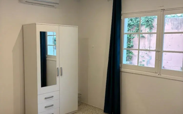 Windmill Hostel