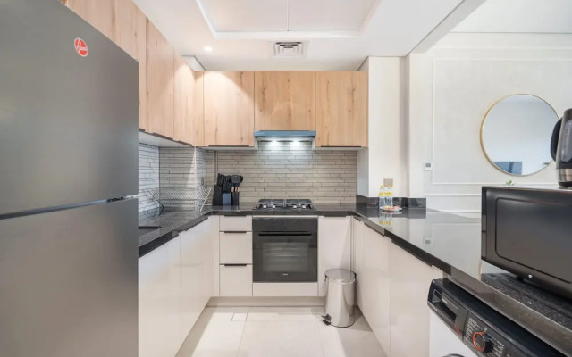 A Fantastic 1 Bed Flat Located in JVC