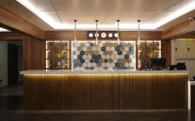 Hotel Luciya International