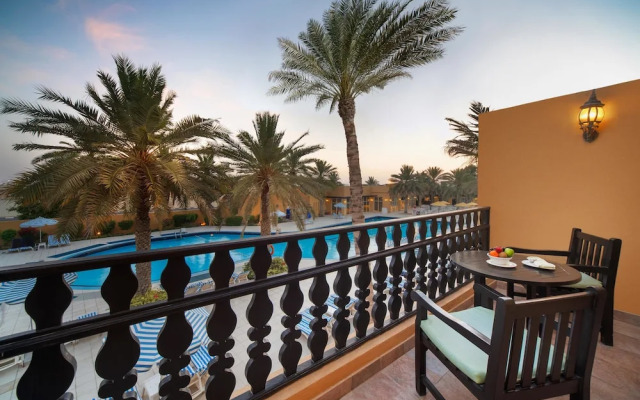 Al Hamra Residence & Village Hotel