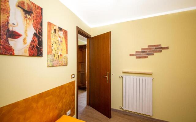 Klimt House