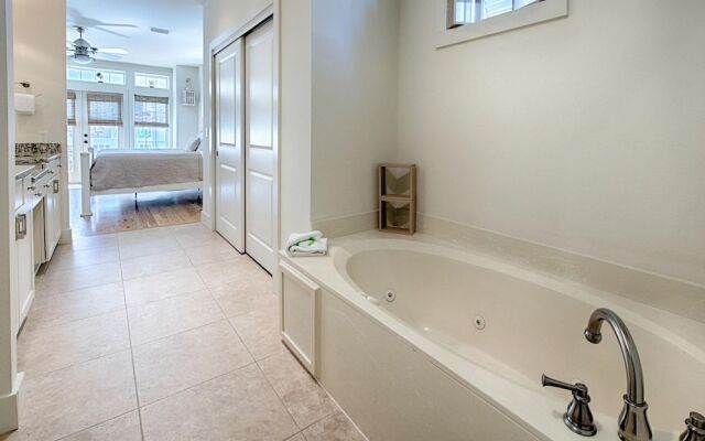 FLORIDAYS (S)- Shipwatch