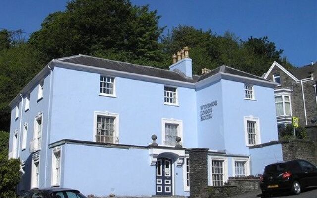 Windsor Lodge Hotel