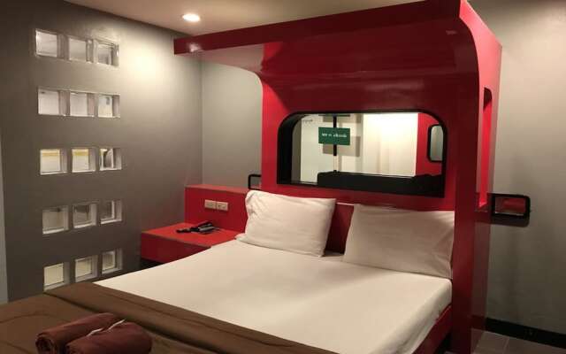 Paradise Inn Chonburi - Adults Only