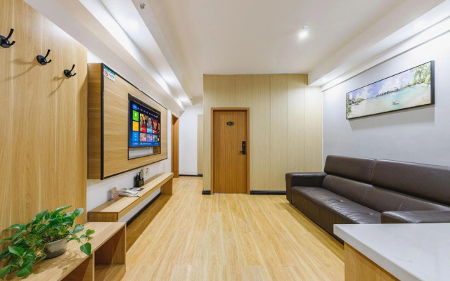 Zhengzhou Meicheng Qingya Hotel