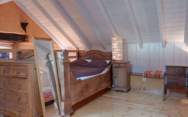 Cozy Home in Haut-du-them-château-lambert With Garden