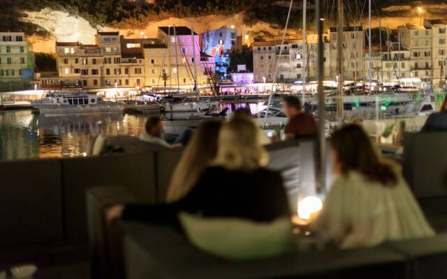 Le Centre Nautique Suites