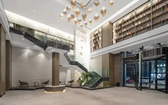 Madison Hotel Zhengzhou High Tech Zone Zhengzhou University