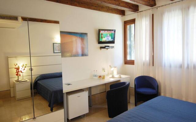 Santa Margherita Guesthouse