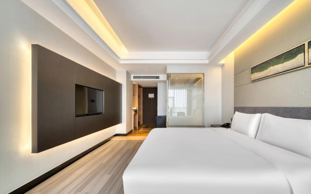 Yiwu International Mansion Hotel