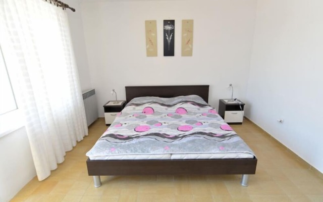 Apartment Gey 671