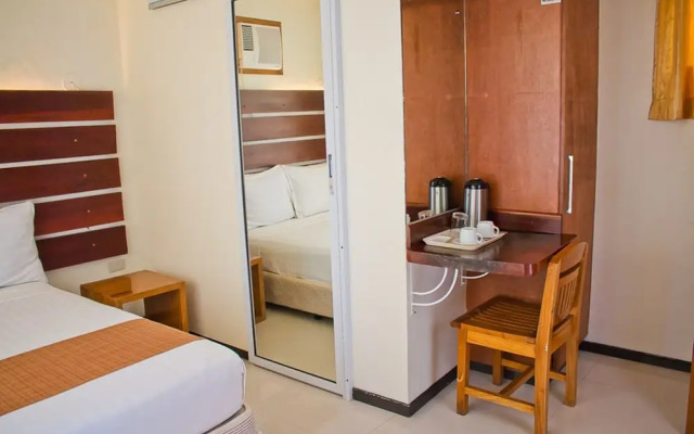 Caluwayan Palm Island Resort