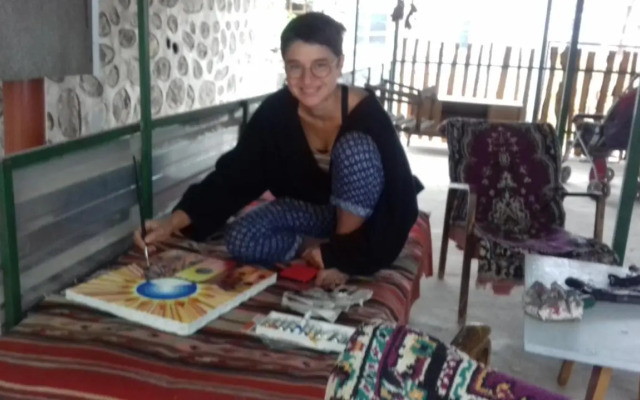 Lovely Goris