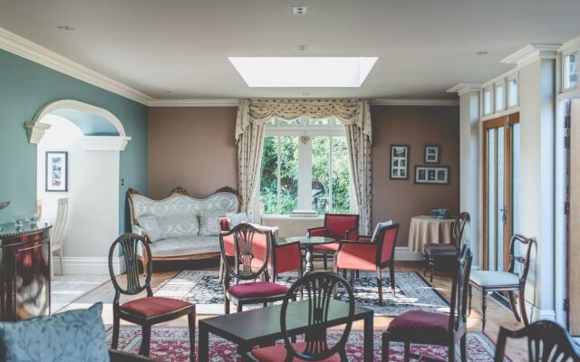 Mere Brook House