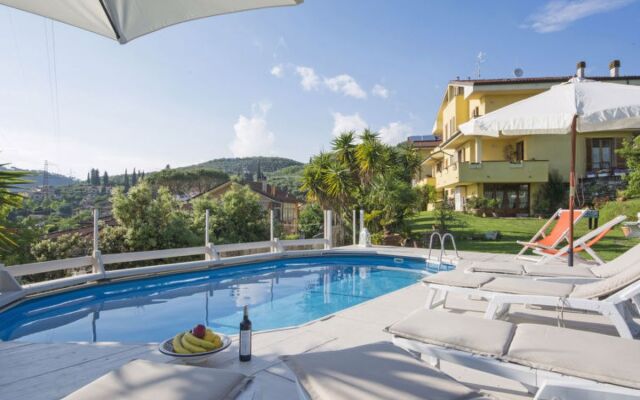 House Olivo Massarosa