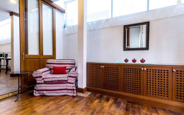 Fabulous Second Floor Apartment Dasiri Downtown Residence