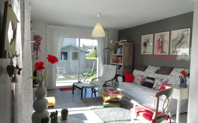 Modern House not far From Mont Saint-michel