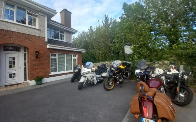 Woodhaven Manor