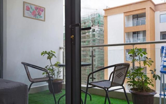 Serene Heights Apartment by Edmor Suites