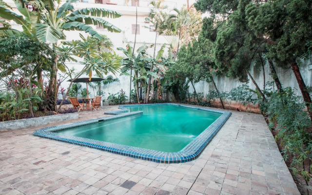 Capital O 332 Residence G17 Kemang