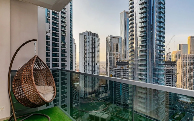 Luxury Burj Khalifa View 4BR