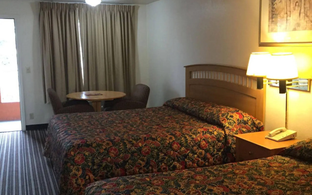 Royal Inn