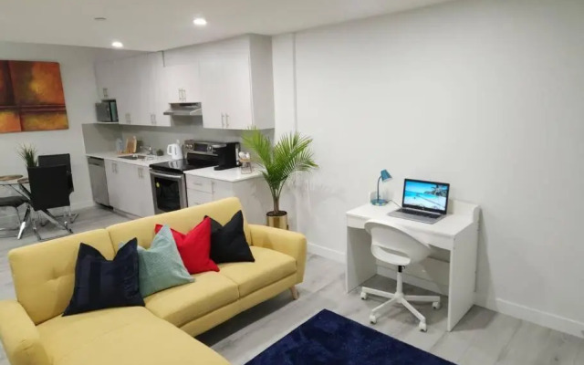 Beautiful 2 bedroom home away from home