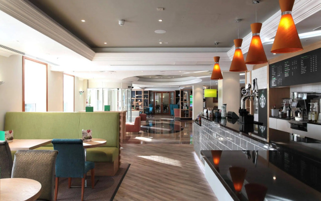 Отель B&B Hotel London Heathrow