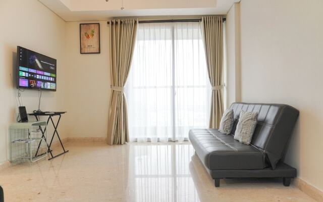 Serene And Best Location 2Br Gold Coast Apartment