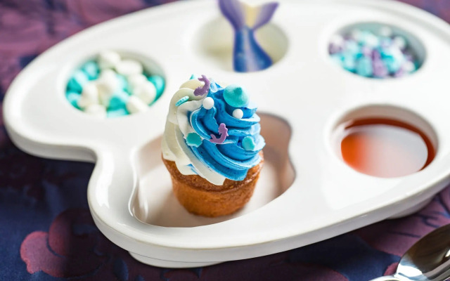 Отель Disneyland