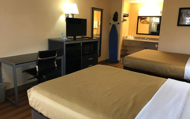 Econo Lodge Purcell