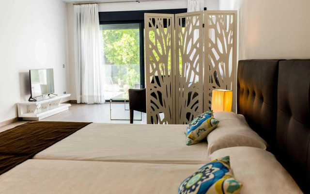 BLUESEA Dimona Suites