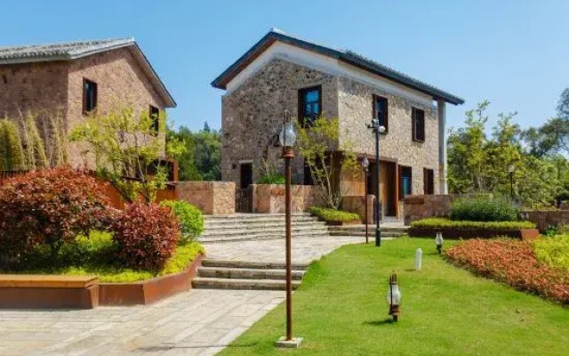 Haixia Youth Camp Resort & Hotel