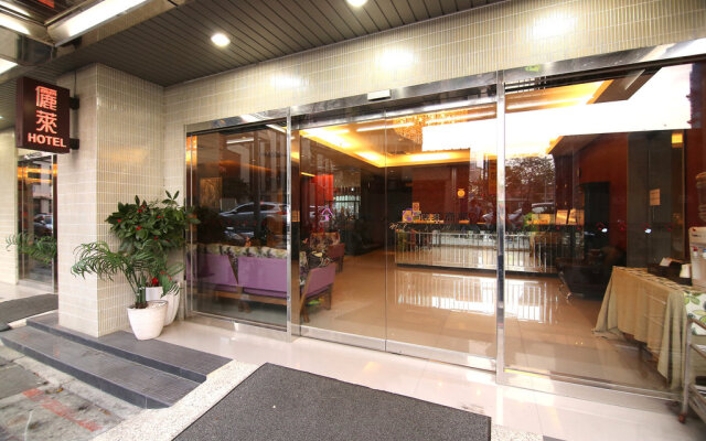 Sunny Hotel