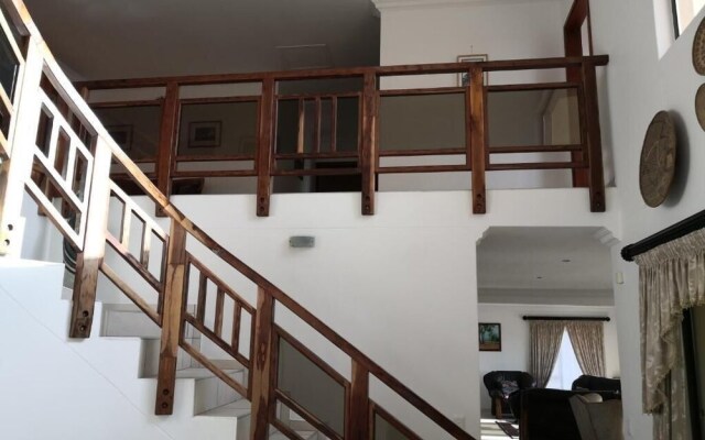 Shallow Water Inn Guesthouse
