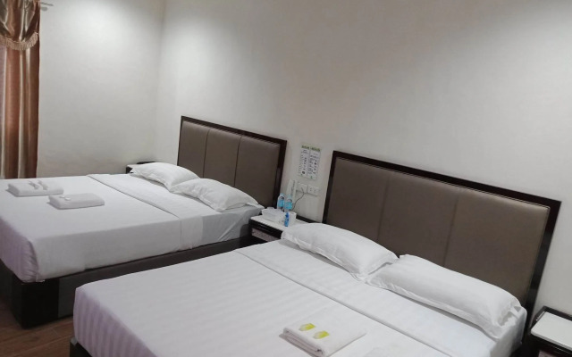 Meaco Royal Hotel - Tabaco