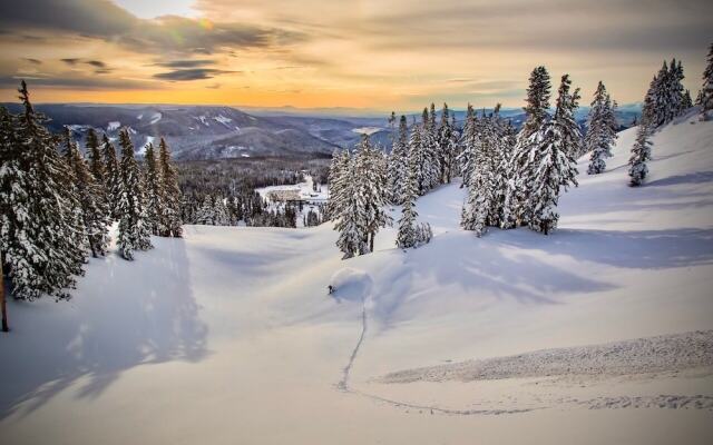 Cooper Spur Mountain Resort