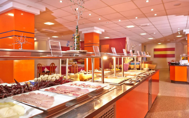 MLL Caribbean Bay Hotel