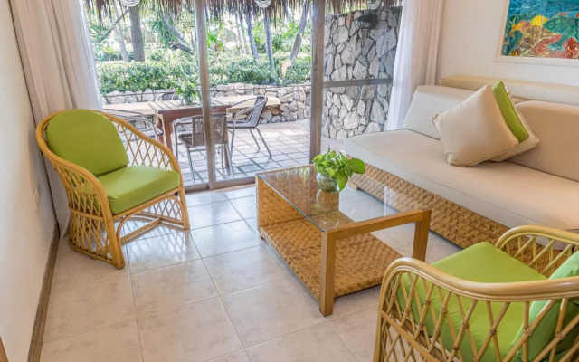 Hotel Irotama Bungalows & Bohios