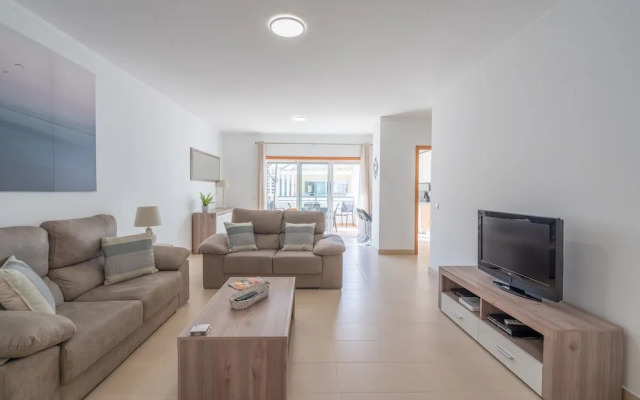 Tavira BAY 3 With Pool by Homing