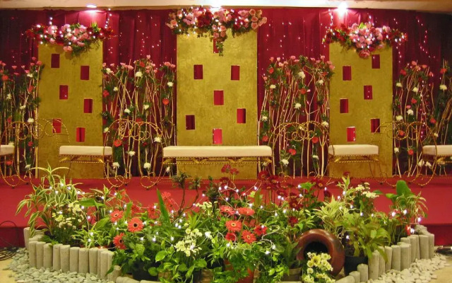 Orchardz Hotel Industri